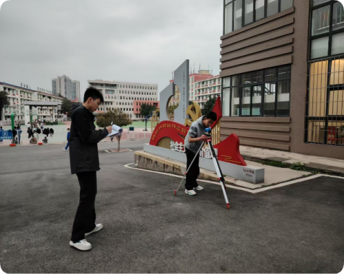积极准备测量比赛，莘莘学子全力冲刺